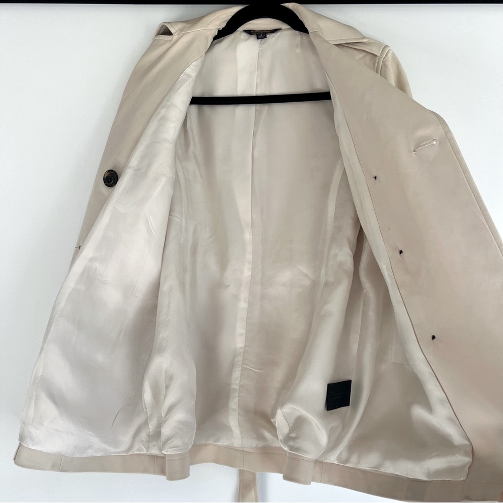 Brooks Brothers Classic Cream Neutral Beige Belted Trench Jacket Size 2 - Used - Picture 6 of 15